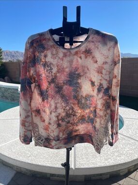 Jolt Tie-Dye Long Sleeve Top with Crochet Hem - Rust, Gray, White